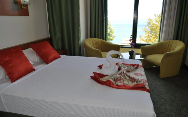 Selge Otel