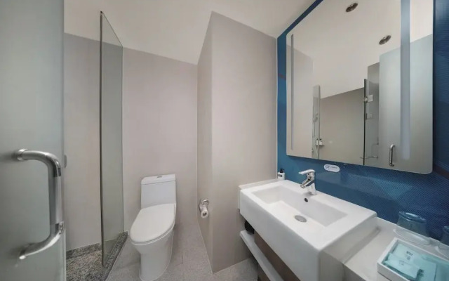 Holiday Inn Express Zhengzhou Garden Road by IHG
