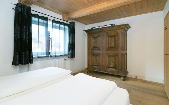 Luxurious Apartment in Brixen Ski Area With Garden