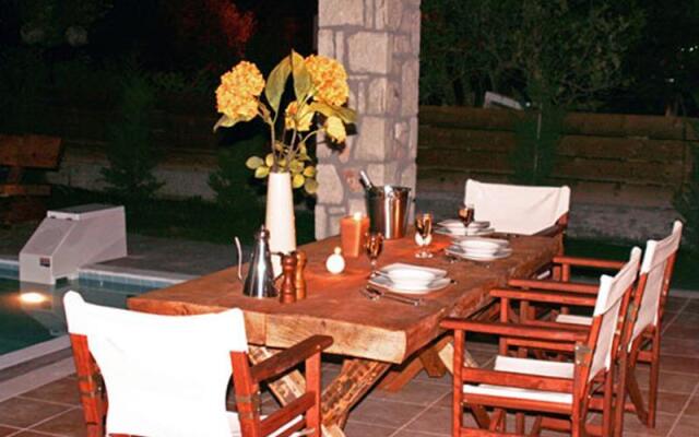 Azure Luxury Villas