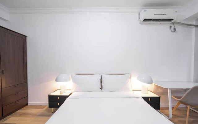 Tyms Elegant 4BR 2BA APT Changning