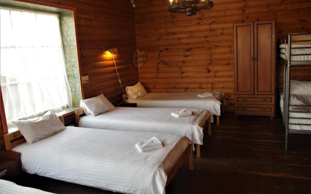 Villand Apartment for 6 With Sauna and Free Private Parking and Self Check in