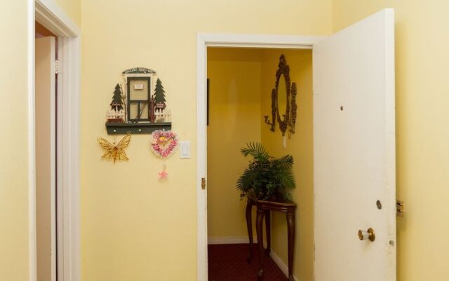 Niagara Falls Motor Lodge