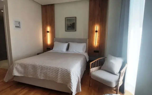 Elite Patras Suites