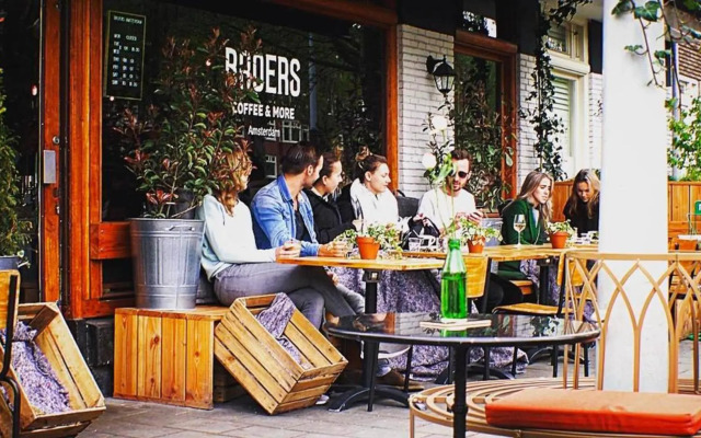 Beautiful penthouse near Rai and centre