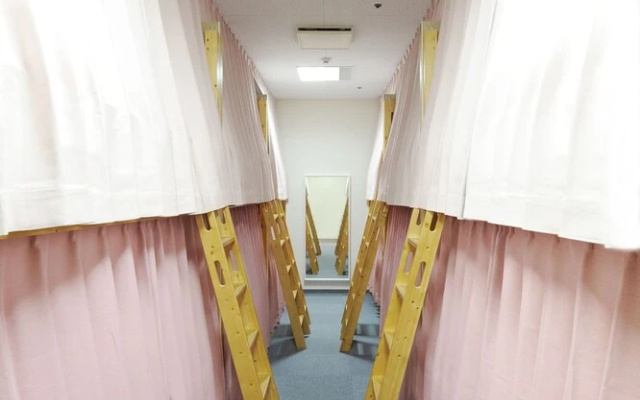 기숙사 내 침대 (여성용 기숙사) 사진 4