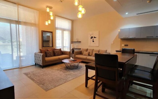 ONE Elegant Apartment in Muscat Bay 01