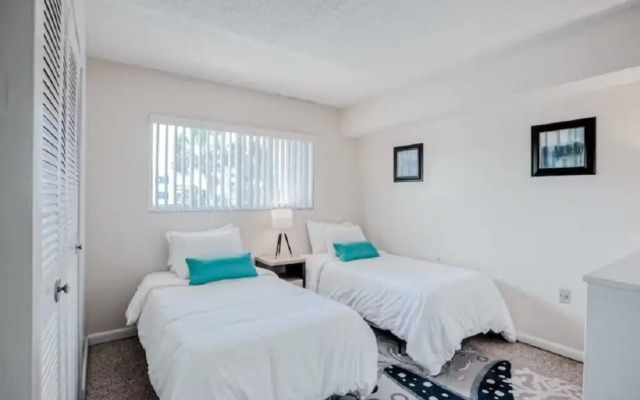 Pelican Inlet C222
