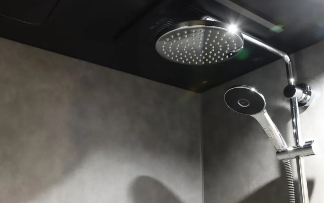 HOTEL Tomiya with M's