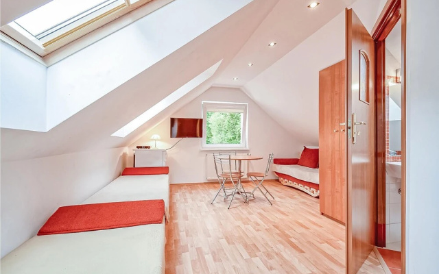Awesome Home in Grzybowo With 3 Bedrooms and Internet