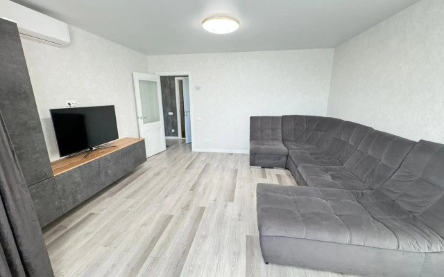 Apartments in the Quiet passage 6