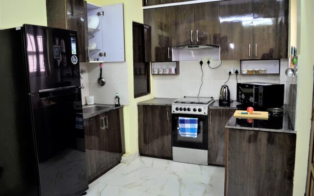 Tanani Newa Home