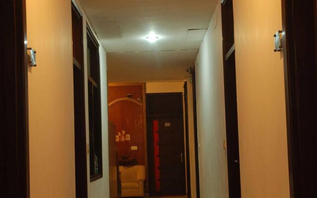 Hotel Baba Deluxe
