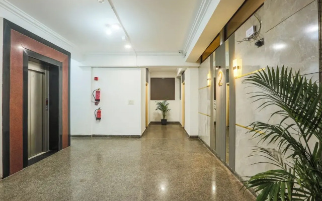 Hotel Emerald Suites & Banquet