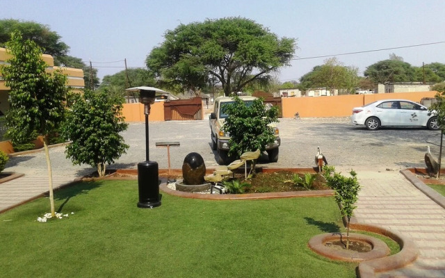 Gumare Executive Lodge