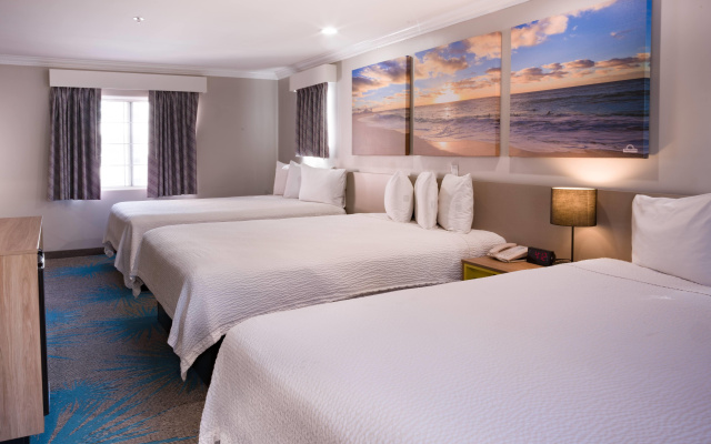 Days Inn by Wyndham Santa Monica
