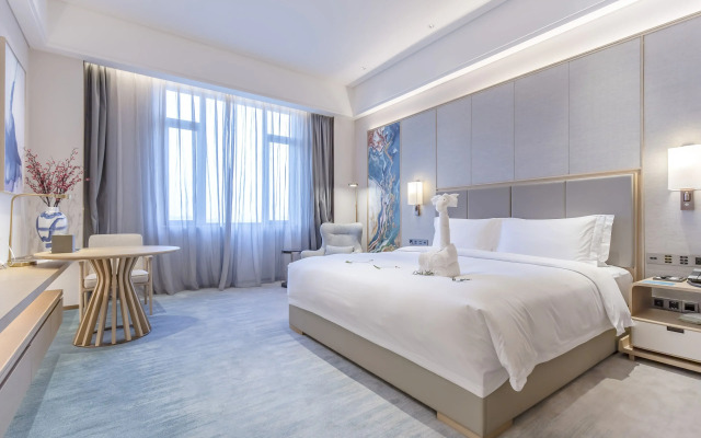 Qianhuazhou Hotel