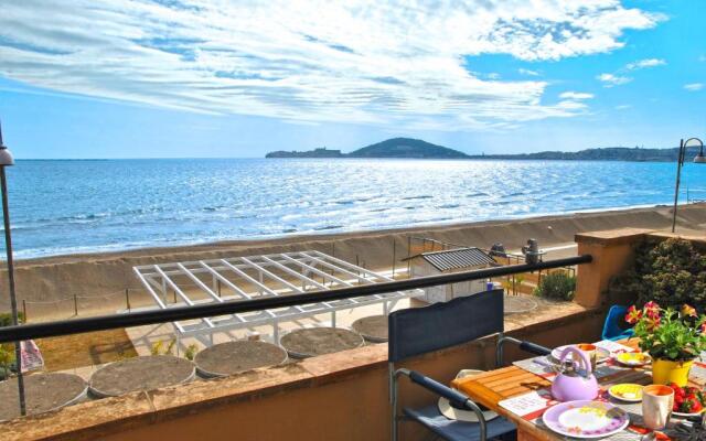 Edy sea View Holiday Apartment