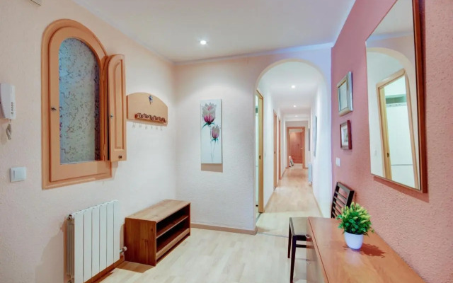 Llevant 3 1 Centro Roses - Barneda Premium