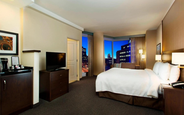 Courtyard by Marriott Montreal Downtown