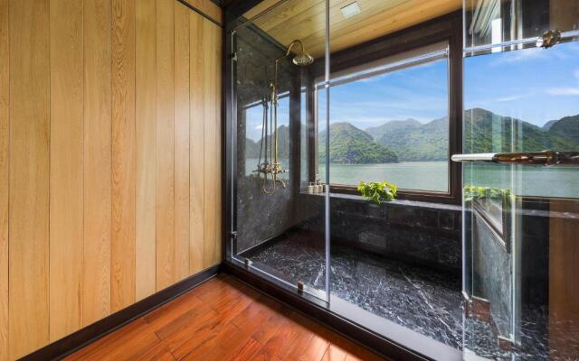 La Regina Legend Cruise