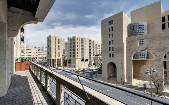 Rental Israel Waldorf Astoria Residence