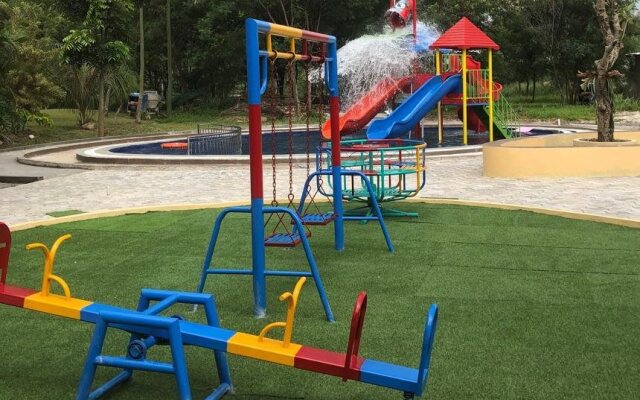 Lorin Sentul Hotel