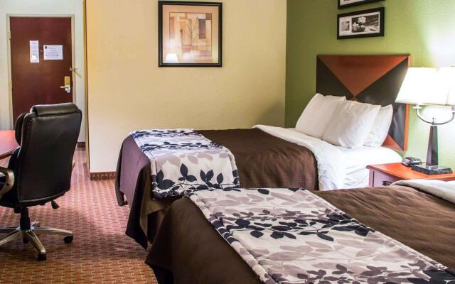 Sleep Inn & Suites at Six Flags