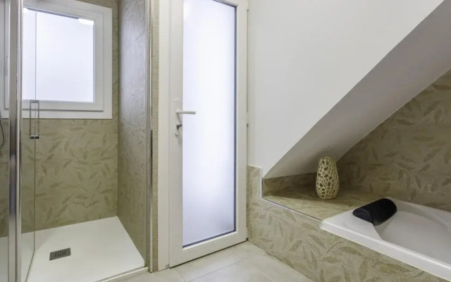 Sitges Centre Mediterranean House 5 Bedroom