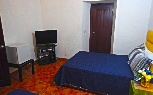 Suite Colonial by Cristi