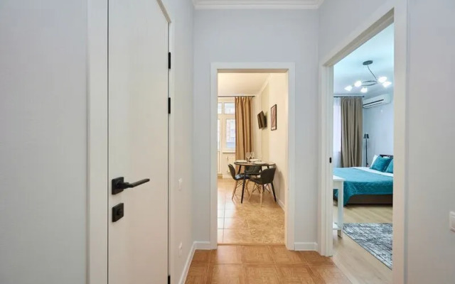 Йо Плейс на улице Восточно-Кругликовская, д. 22/3