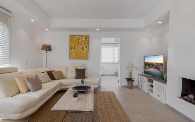 Casa cádiz 607 playas del duque