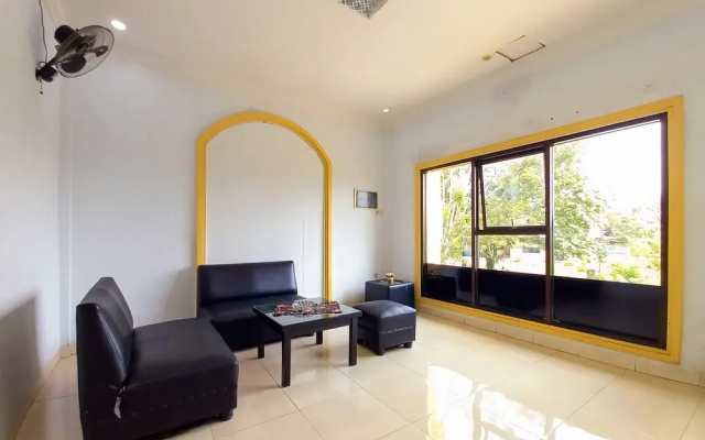 RedDoorz Syariah near Universitas Muhammadiyah Bungo