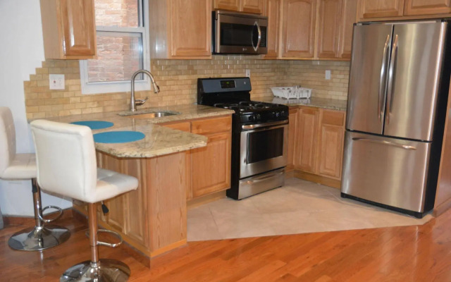 The Topping Three-Bedroom Apartment