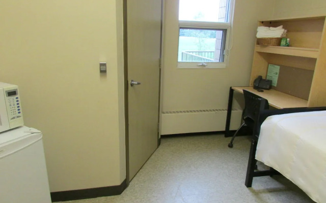 Residence & Conference Centre - Thunder Bay