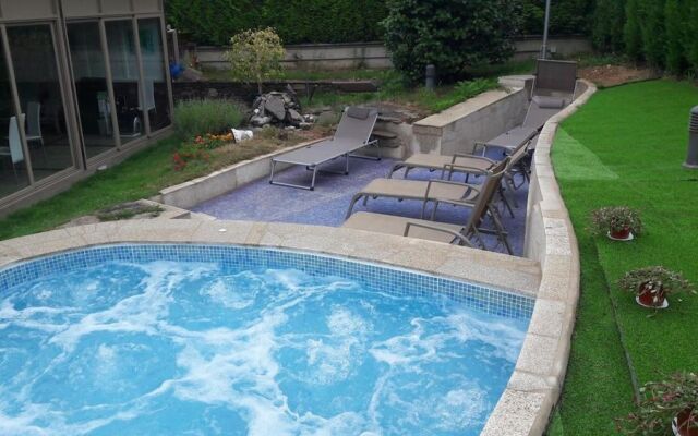 Pensión Albergue Turístico Salceda