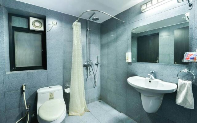 OYO Rooms Ballygunge Maddox Square