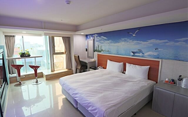 ELIM Hotel