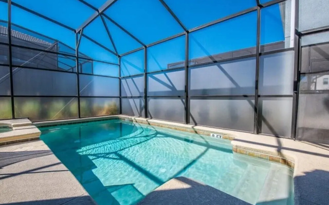 5 Bedroom Resort Villa with Game Room & Pool