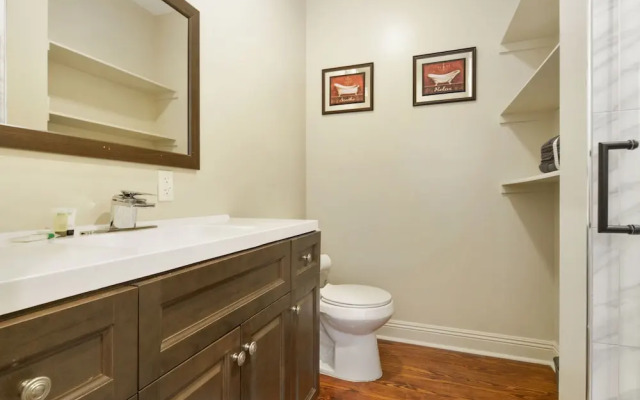 4 Bedroom 5 beds - 2030