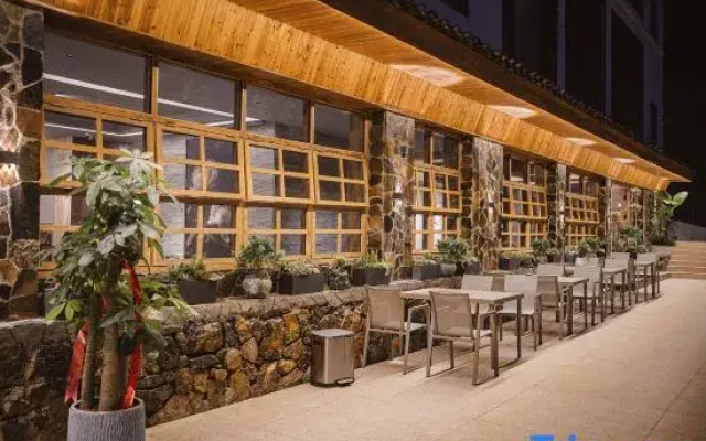 Wanfeng Forest Xihe - Mountain House B&B