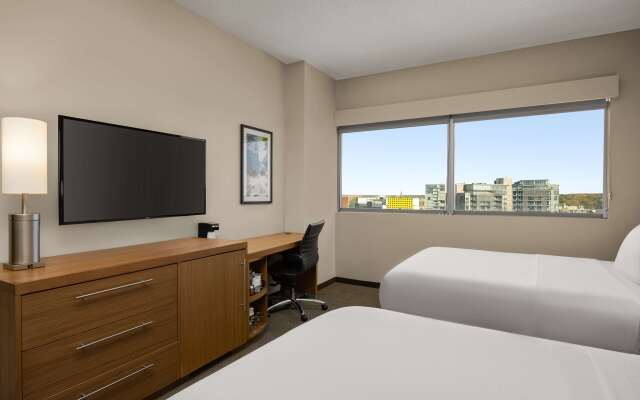 Hyatt Place Iowa City Downtown