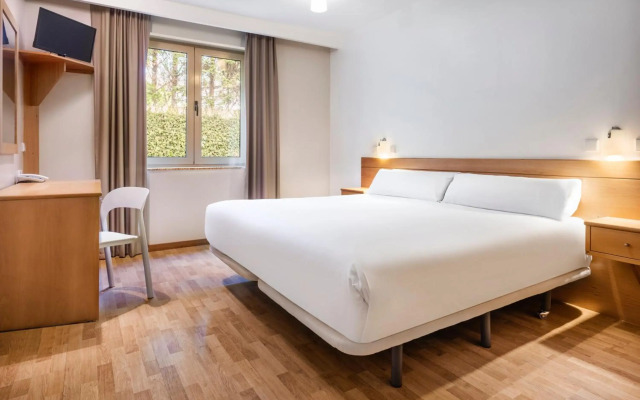 B&B HOTEL Braga Lamacaes