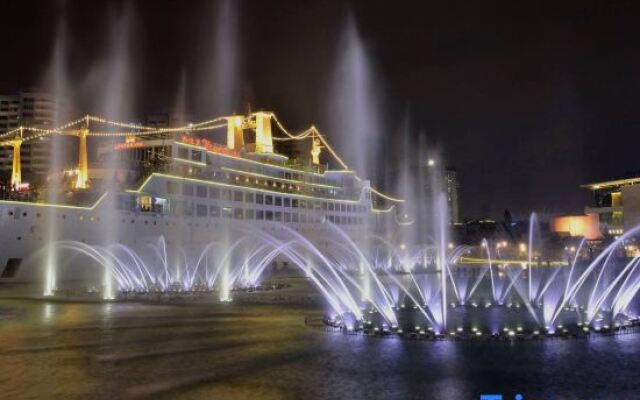 YEM Tata Executive Apartment (Shenzhen Baoan Wanda Plaza Store）