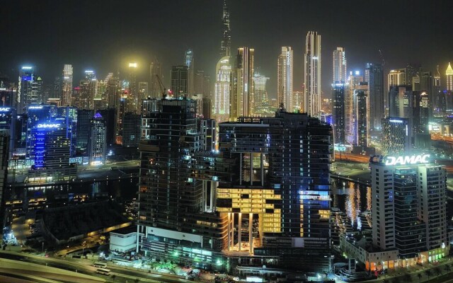 Quill Residence One Bedroom Apartment Burj Khalifa View