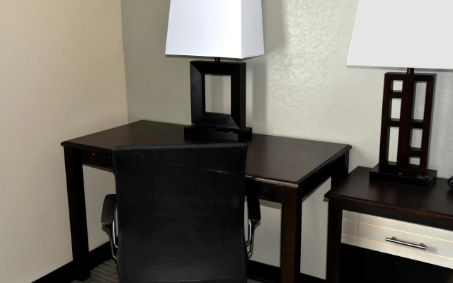 Regency inn and Suites