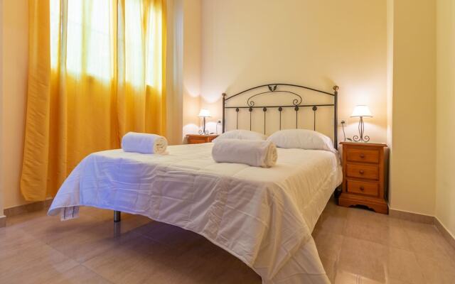 Alfalfa Sky View By Valcambre