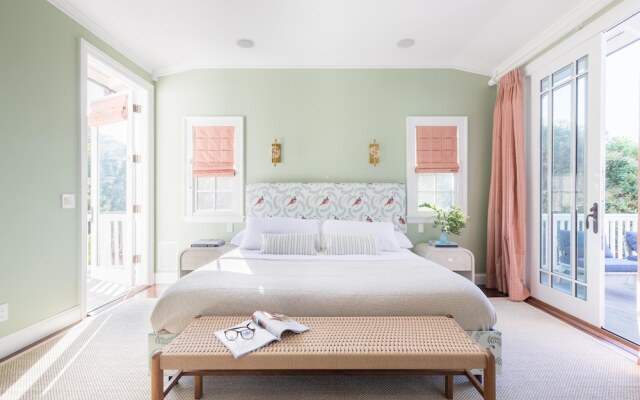 Romero by AvantStay | Villa Close to the Beach w/ Pool & Spa | Sleeps 17!