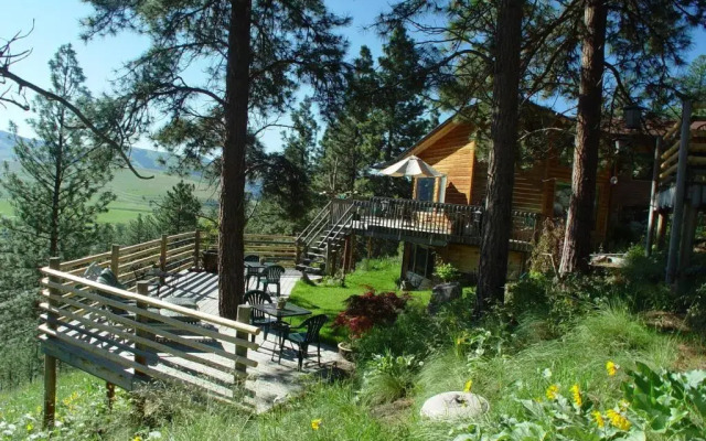 Blue Mountain Bed & Breakfast