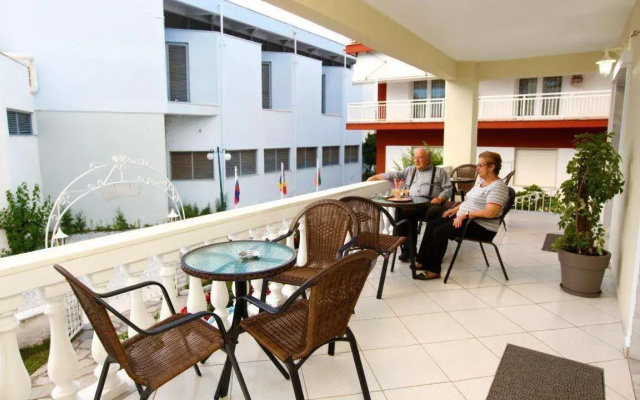 Philoxenia Inn